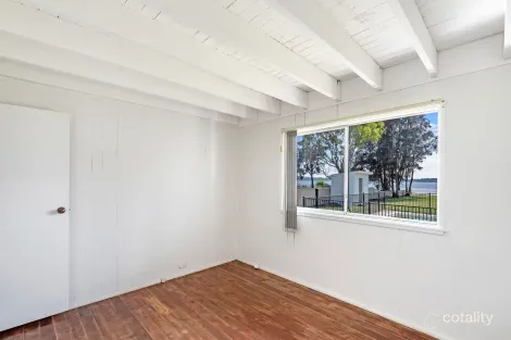 Property photo of 19 Panorama Avenue Charmhaven NSW 2263