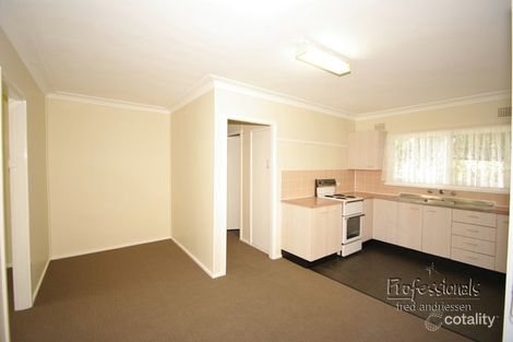 Property photo of 2/90 Bayview Street Warners Bay NSW 2282