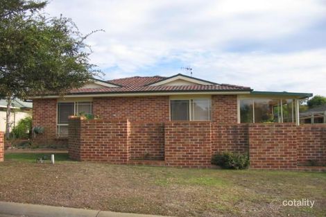 24 Bromley Ct, Lake Haven, NSW 2263