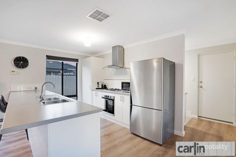 Property photo of 2 Teocote Crescent Aubin Grove WA 6164