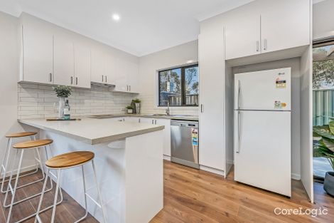 Property photo of 11/13 Baileyana Drive Endeavour Hills VIC 3802