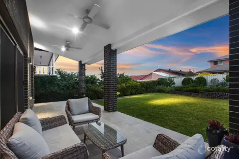 Property photo of 7 Strickland Place Edensor Park NSW 2176
