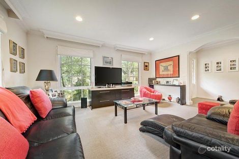 Property photo of 84 Windsor Crescent Surrey Hills VIC 3127