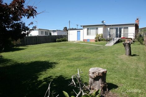 Property photo of 21 Harrison Street Dalmeny NSW 2546
