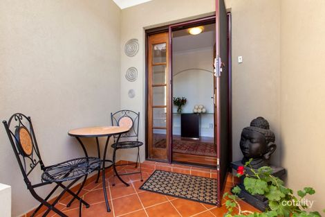 Property photo of 7 Knave Lane Innaloo WA 6018