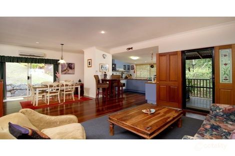 Property photo of 4 Firetail Place Glenview QLD 4553