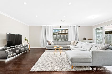 Property photo of 16 Fred Pham Crescent Doolandella QLD 4077
