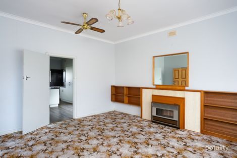Property photo of 26 Wodonga Avenue Loxton SA 5333