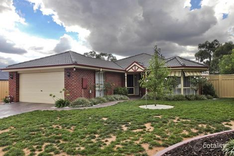 4 Bedarra Ct, Maiden Gully, VIC 3551