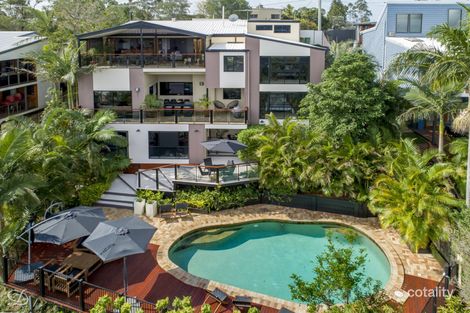 1084 South Pine Rd, Everton Hills, QLD 4053