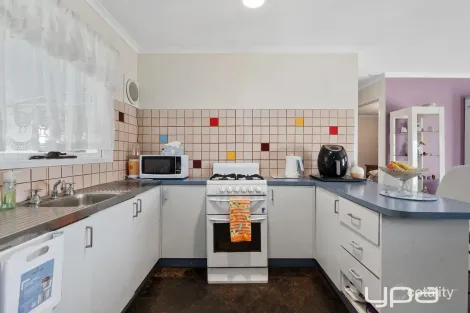Property photo of 11 Davies Street Darley VIC 3340