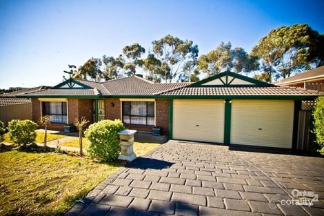 Property photo of 19 Berenwode Circuit Morphett Vale SA 5162