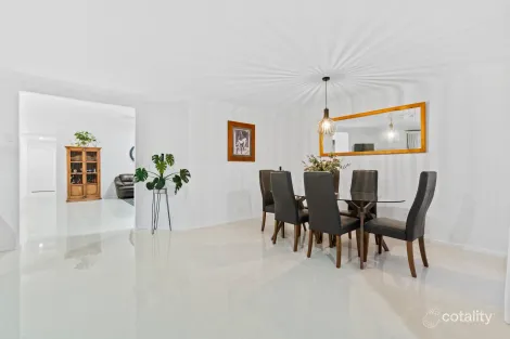 Property photo of 24 Nottingham Drive Victoria Point QLD 4165