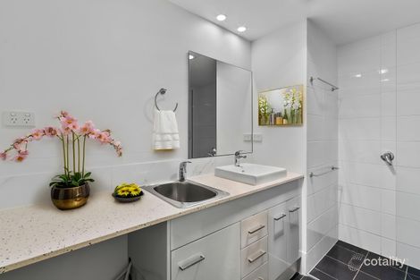 Property photo of 17/57 Walker Street Taringa QLD 4068