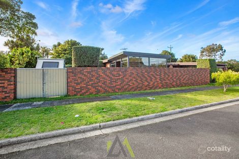 Property photo of 8 Greenbrier Court Frankston VIC 3199