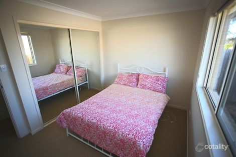 Property photo of 4 Albert Warner Drive Warnervale NSW 2259