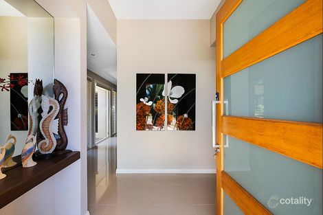 Property photo of 19 Saba Court Middle Ridge QLD 4350