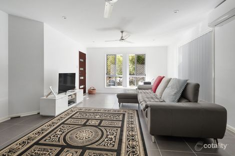 Property photo of 2/51A Helensvale Road Helensvale QLD 4212