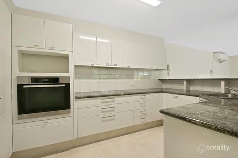 Property photo of 2/16 Bright Street Kangaroo Point QLD 4169