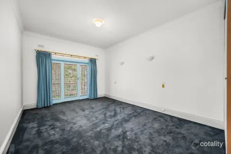 Property photo of 23 Old Carey Gully Road Stirling SA 5152