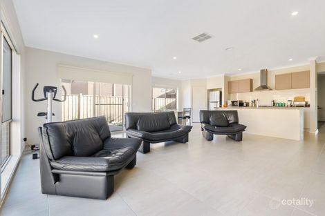 Property photo of 6 Weston Street Keysborough VIC 3173