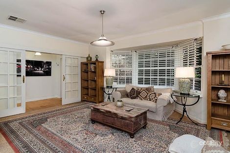 Property photo of 10 Ti Tree Road Stirling SA 5152