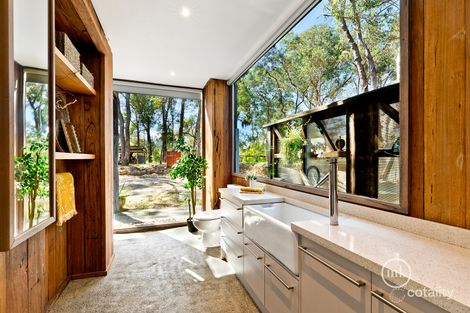 Property photo of 484 Henley Road Bend Of Islands VIC 3097