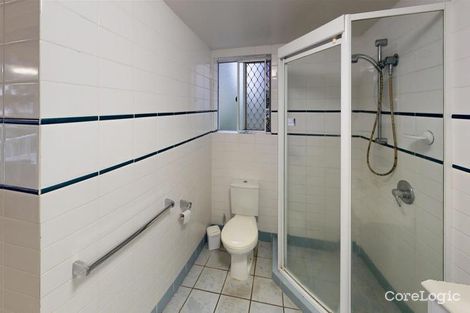 Property photo of 2/13-15 Anne Avenue Broadbeach QLD 4218