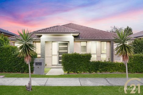11 Mcintyre Cct, Middleton Grange, NSW 2171
