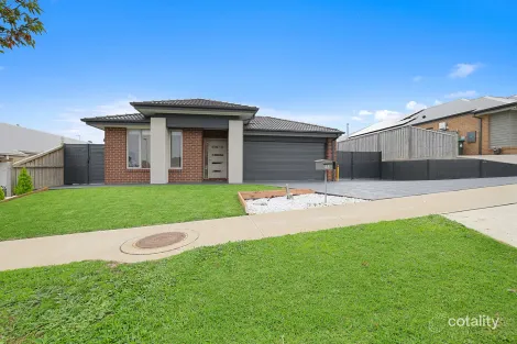 48 Palladium Bvd, Drouin, VIC 3818