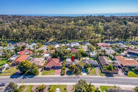 25 Glencoe Pde, Halls Head, WA 6210
