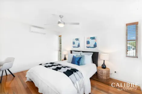 Property photo of 25 Dudley Street Bardon QLD 4065