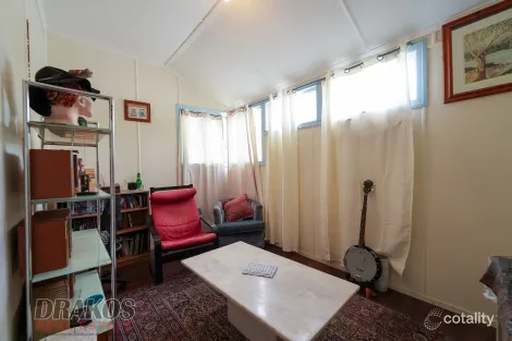 Property photo of 8 Wahcumba Street Dutton Park QLD 4102