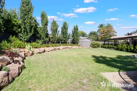 Property photo of 1 Waranga Avenue Mount Austin NSW 2650