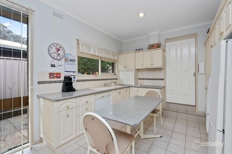 Property photo of 18 Deakin Drive Flora Hill VIC 3550