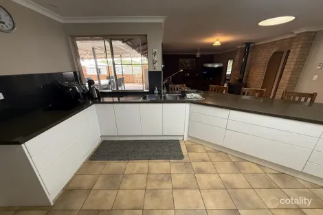 Property photo of 4 George Street York WA 6302