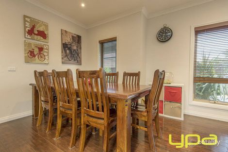 Property photo of 21 Bunya Drive Brookfield VIC 3338