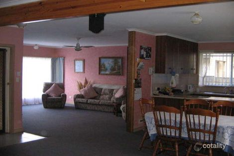 Property photo of 2 Jane Street Mount Gambier SA 5290