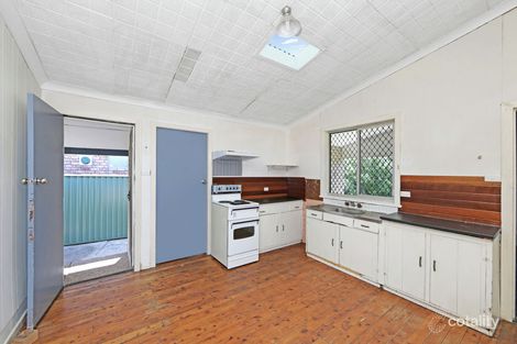 Property photo of 147 Stanley Street Kanwal NSW 2259