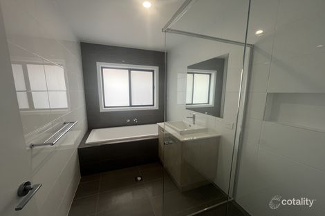 Property photo of 71 Hardiman Way Griffith NSW 2680