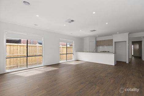 Property photo of 27 Cochrane Avenue Mickleham VIC 3064