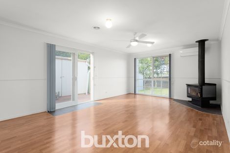 Property photo of 32 Whipbird Drive Carrum Downs VIC 3201