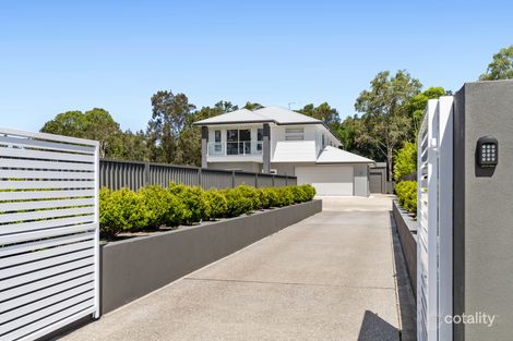 Property photo of 6 Ocean Place Beachmere QLD 4510