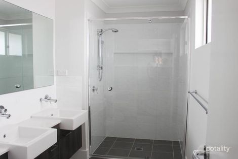 Property photo of 6 Valderrama Street Colebee NSW 2761