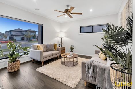 Property photo of 19 Seachange Parade Lyndhurst VIC 3975
