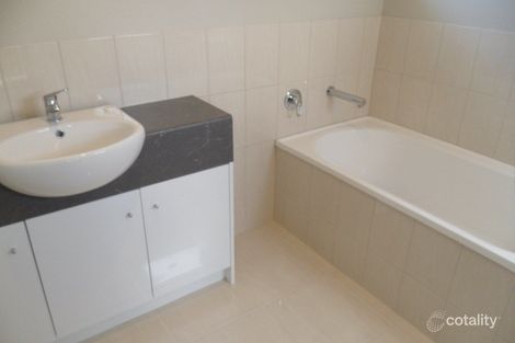 Property photo of 2/5 Vision Street Chadstone VIC 3148