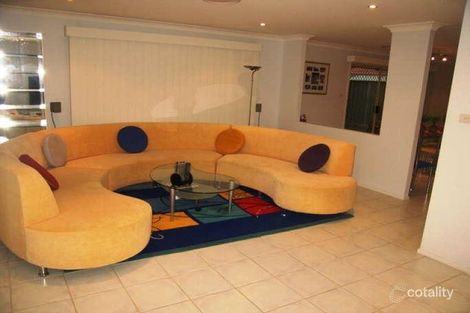 Property photo of 10 Pasco Place Hinchinbrook NSW 2168