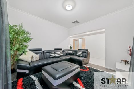 Property photo of 13 Stockport Crescent Thornhill Park VIC 3335