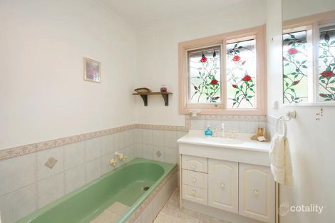Property photo of 23 Holme Road Ferntree Gully VIC 3156
