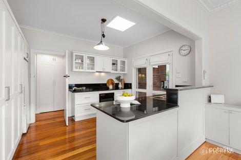 Property photo of 14 Nott Street Balwyn VIC 3103